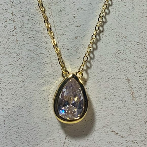 Classic Teardrop Pendant - Picture 1 of 4